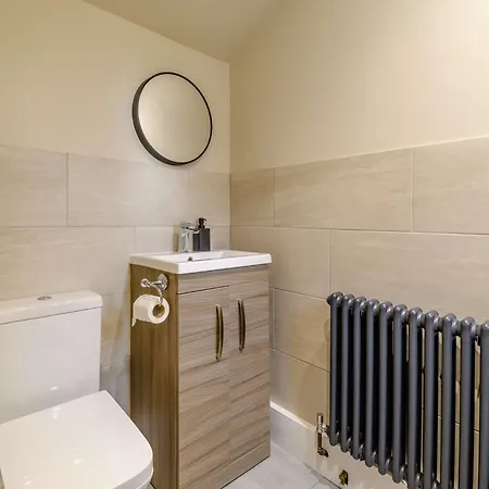 1 Bed In 90911 Scarborough